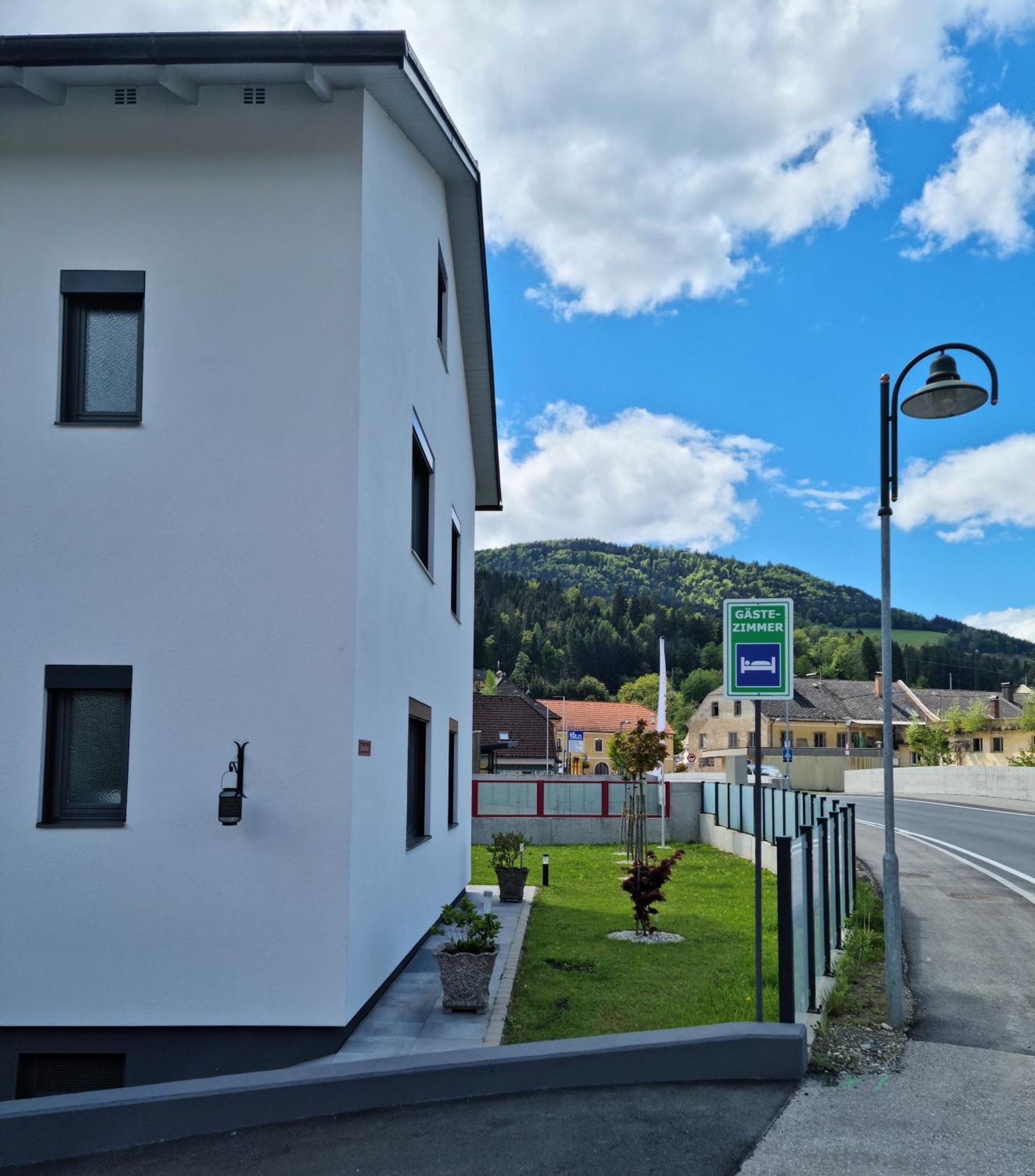 Gaestehaus Rettl Lavamund Exterior photo